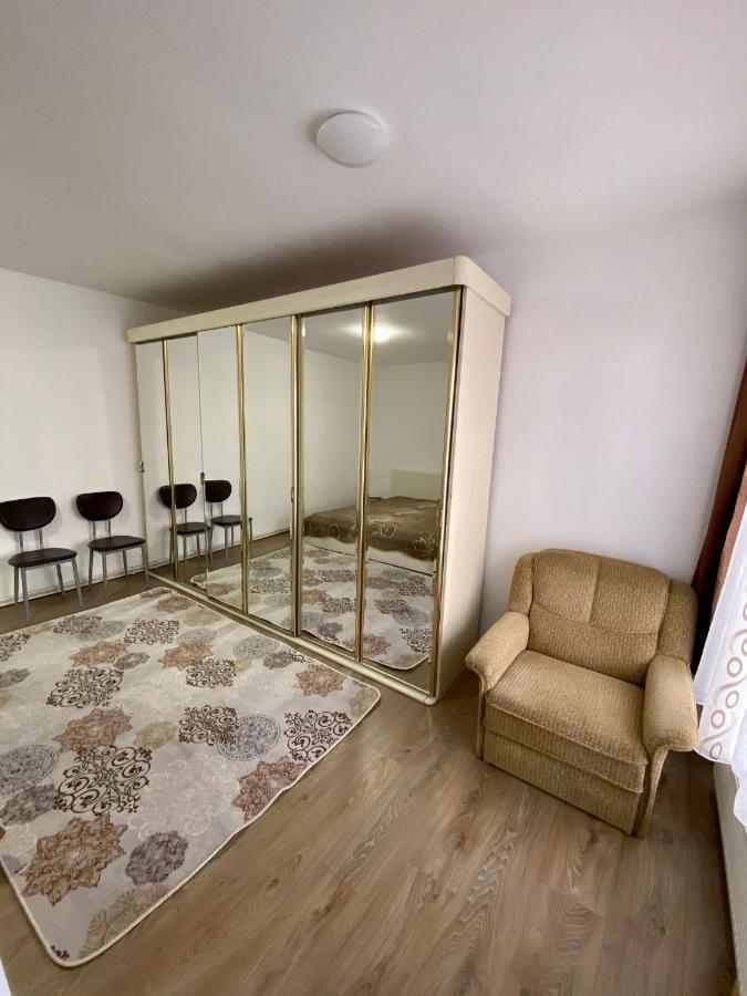Ardelean Apartment ออราแด ภายนอก รูปภาพ